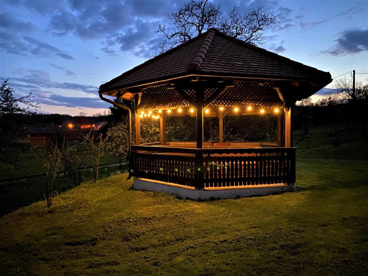 Country House Novosel Дуга Реса Екстер'єр фото